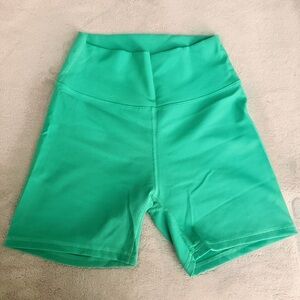 Vibrant Green Women's Bike Shorts
